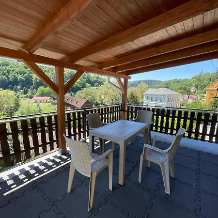 펜션 Wooden Bridge *